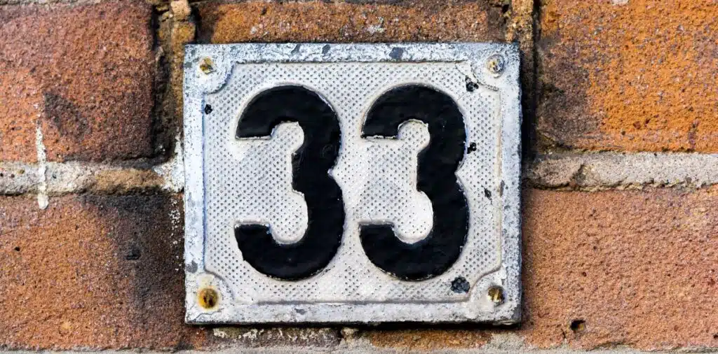 Mistrzowska liczba 33